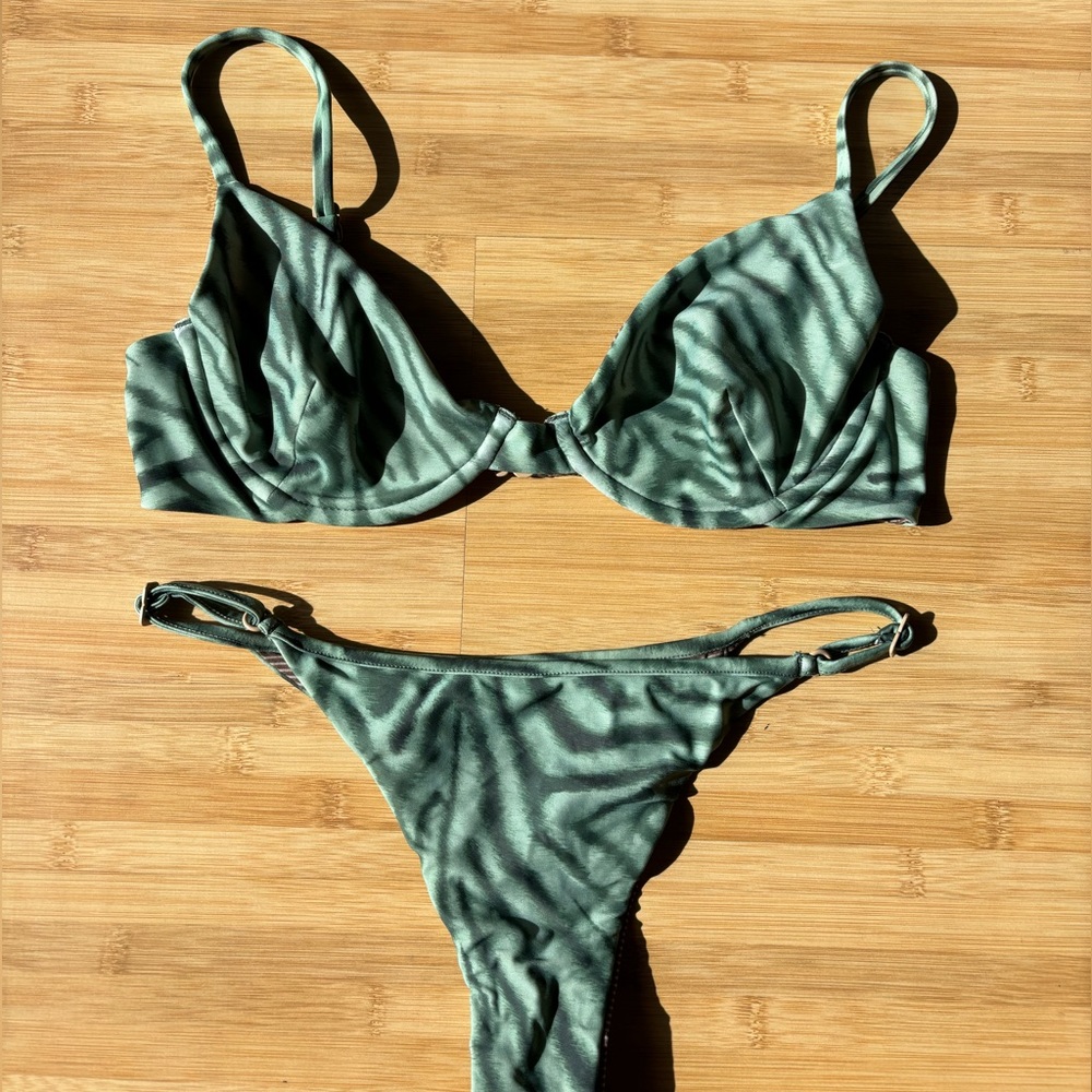Acacia set